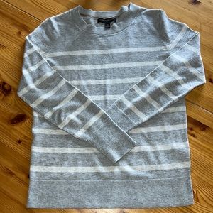 Banana Republic Crewneck